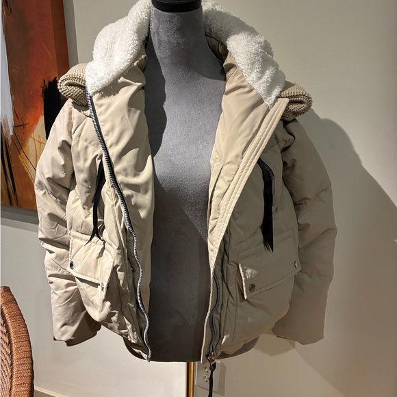 OLAY Jackets & Blazers - Orolay Light Tan Puffer Jacket Quilted Insulated Size Small